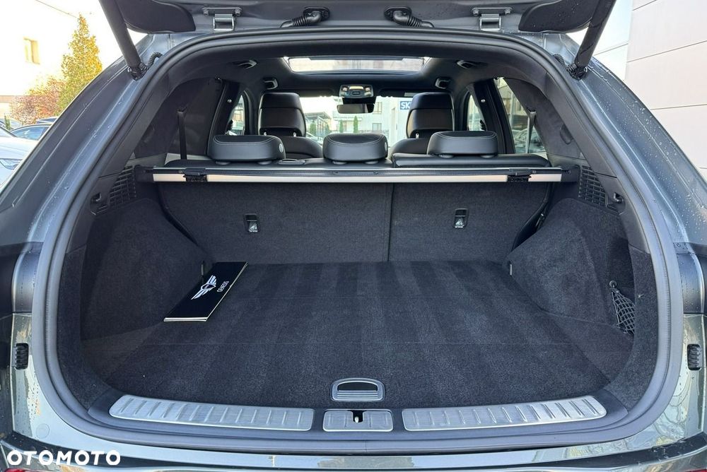 Genesis GV70 - 28