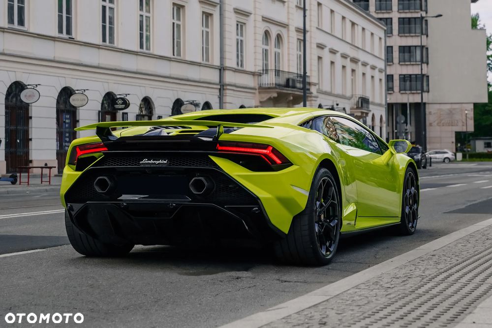 Lamborghini Huracan - 32