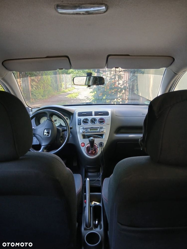 Honda Civic 2004 photo 5
