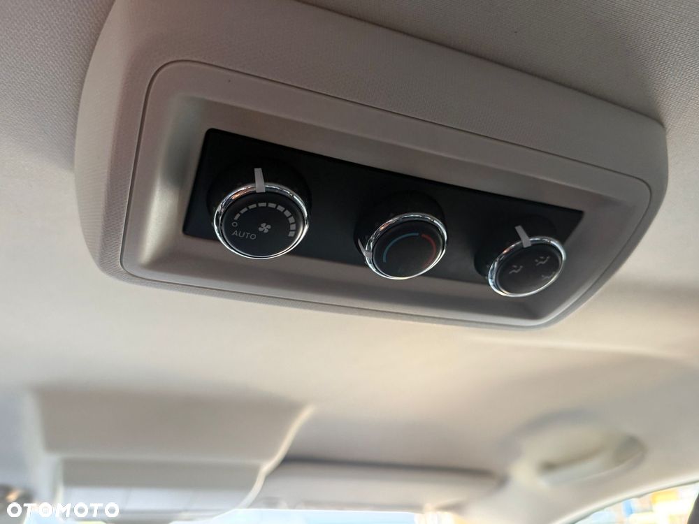 Dodge Journey - 10