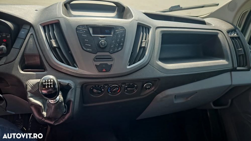 Ford Transit - 10