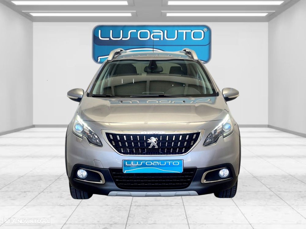 Peugeot 2008 1.2 PureTech Allure - 4