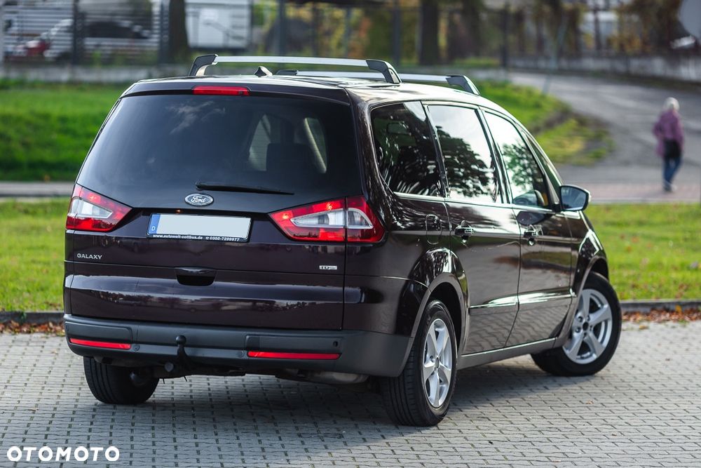 Ford Galaxy 2.2 TDCi Platinium X (Titanium) - 10