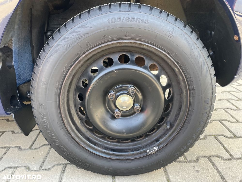 Dacia Sandero SCe 75 Comfort - 17