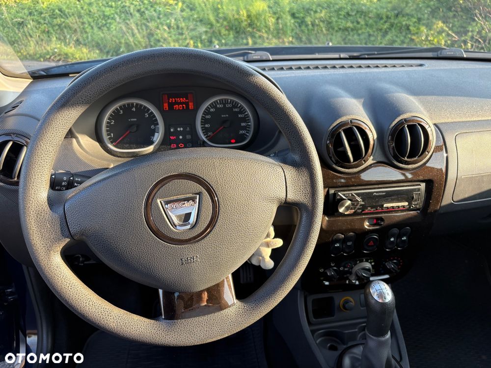 Dacia Duster 1.6 - 20