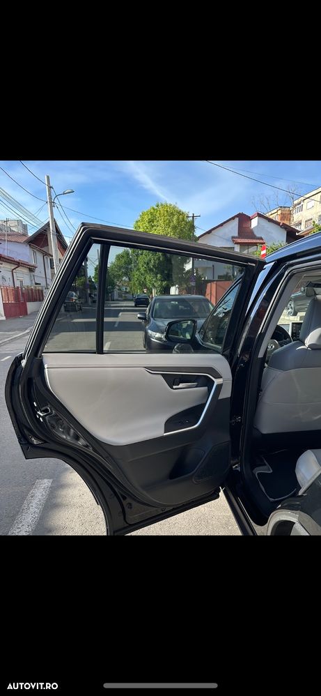 Toyota RAV4 2.5 VVT-iE 4x4 Luxury Premium - 12