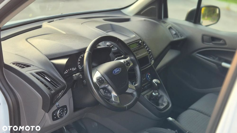 Ford Connect - 28