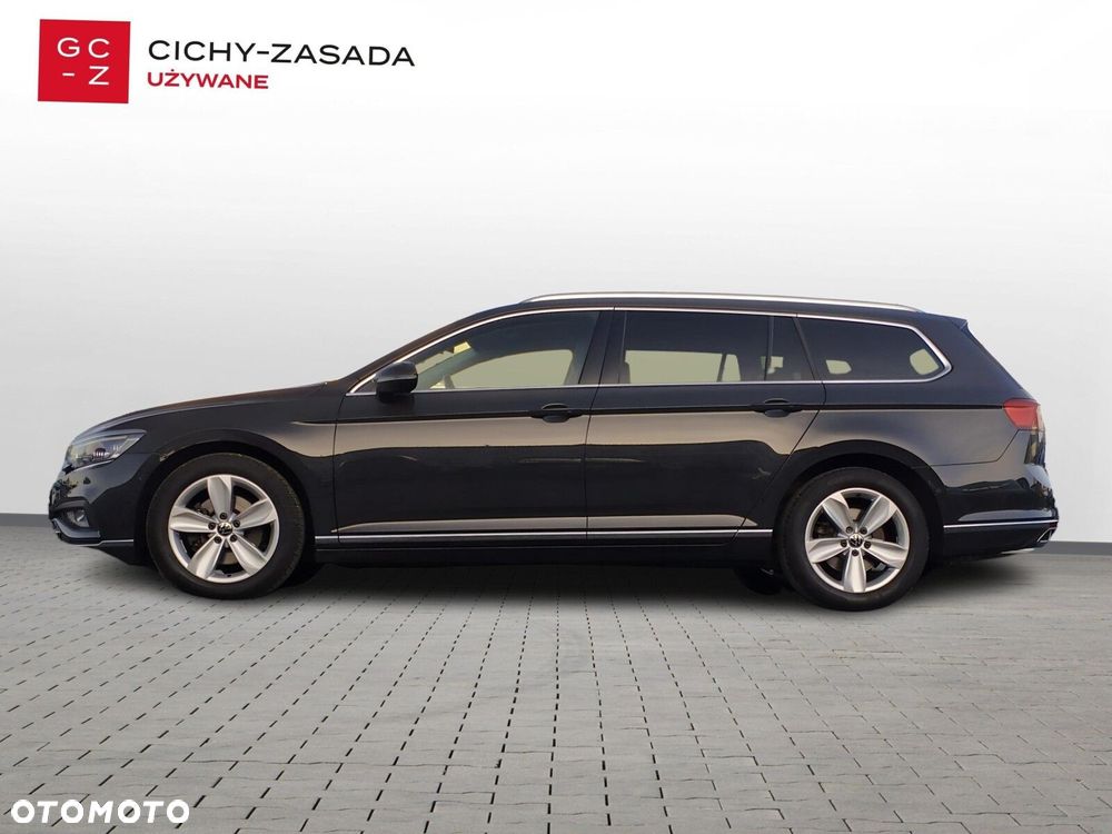 Volkswagen Passat Variant 2.0 TDI Elegance DSG - 2