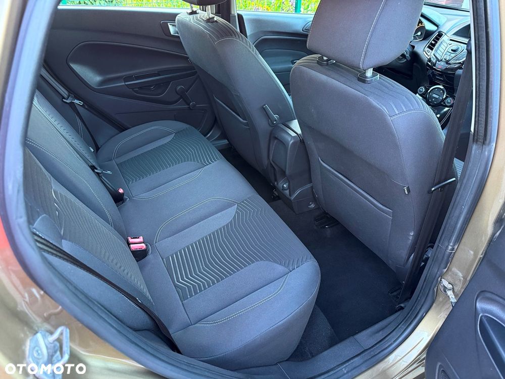 Ford Fiesta 1.5 TDCi St&St SYNC Edition - 22