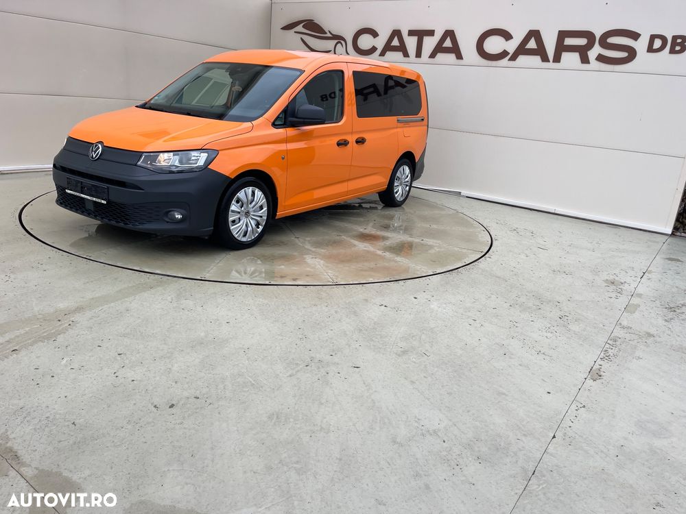 Volkswagen Caddy Maxi 2.0 TDI 90 kW DSG Life - 4