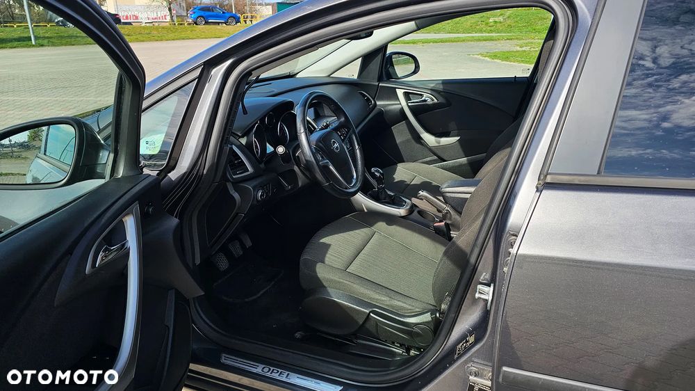 Opel Astra 1.4 Turbo Sport - 9
