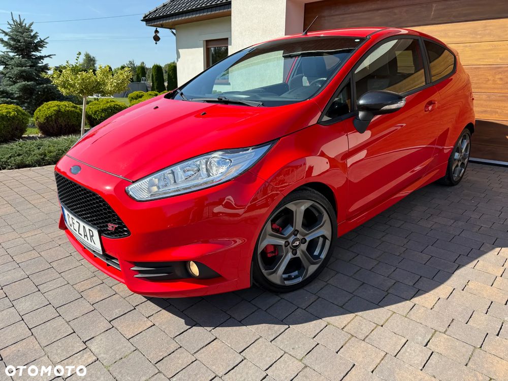 Ford Fiesta 1.6 EcoBoost ST - 2