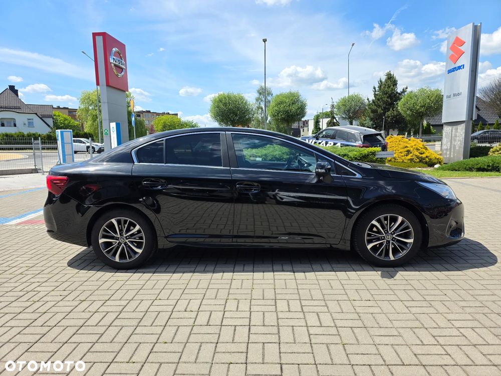 Toyota Avensis 1.8 Prestige - 3
