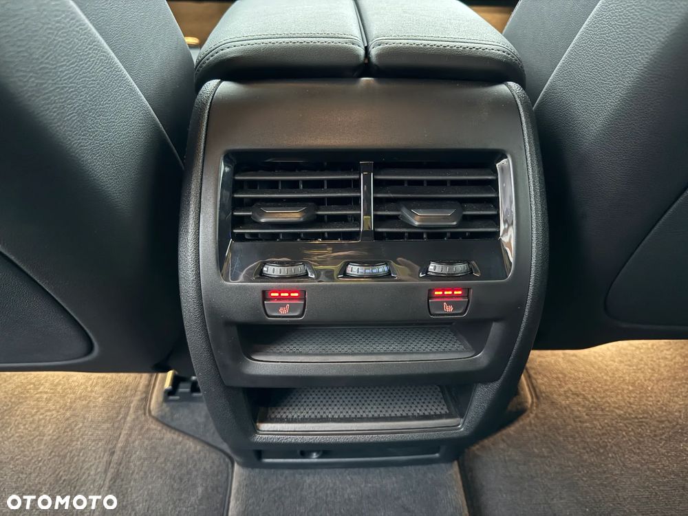 BMW X5 xDrive30d - 31