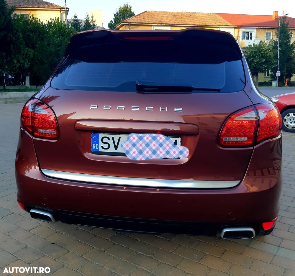 Porsche Cayenne - 5
