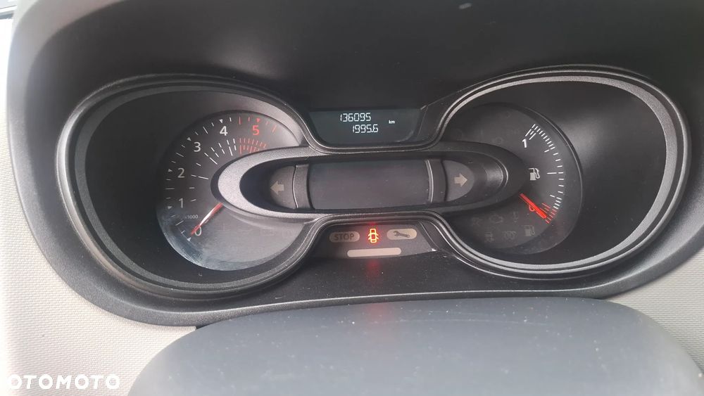Renault Trafic - 12