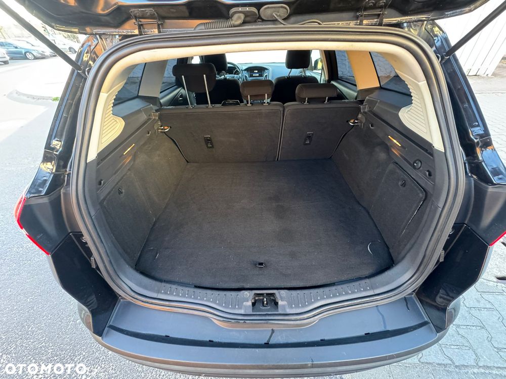 Ford Focus - 12