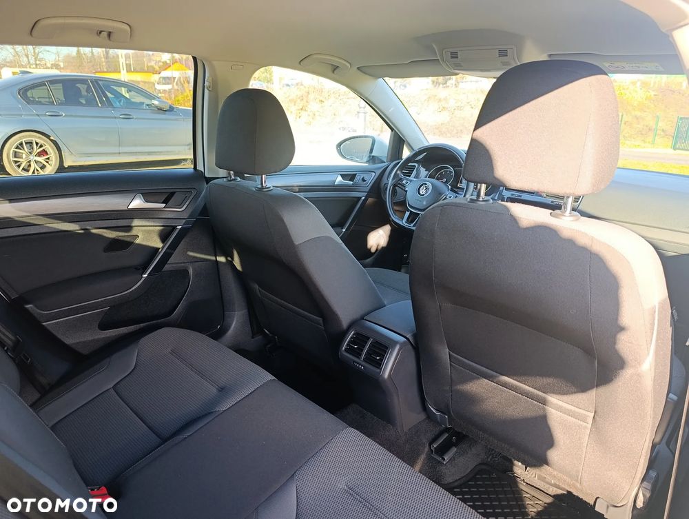 Volkswagen Golf 1.0 TSI BlueMotion Comfortline - 18