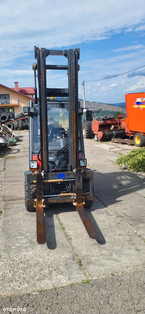 Linde H 35 Pełna kabina przesuw Diesel - 12