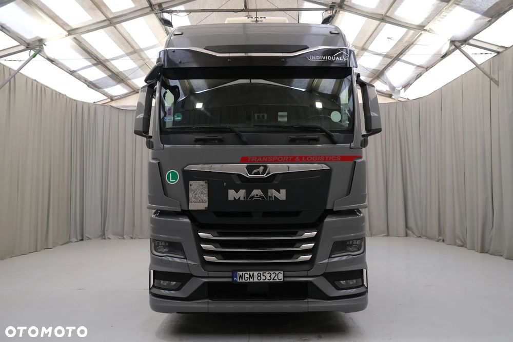 MAN TGX - 12