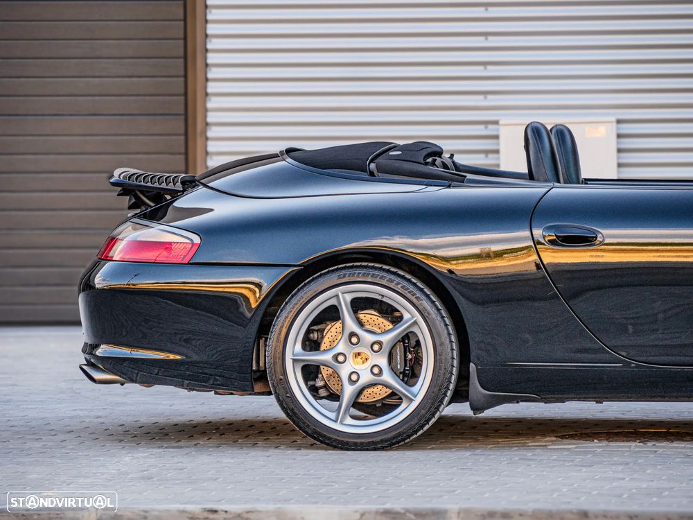 Porsche 911 (996) Carrera Cabrio - 16
