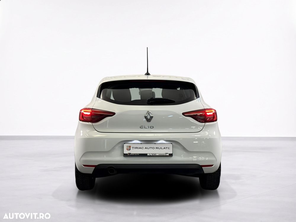 Renault Clio - 5