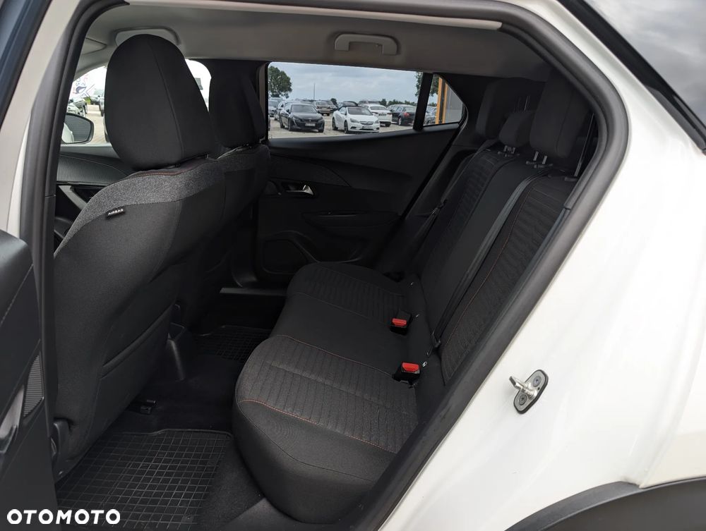 Peugeot 2008 PureTech 130 Active - 27