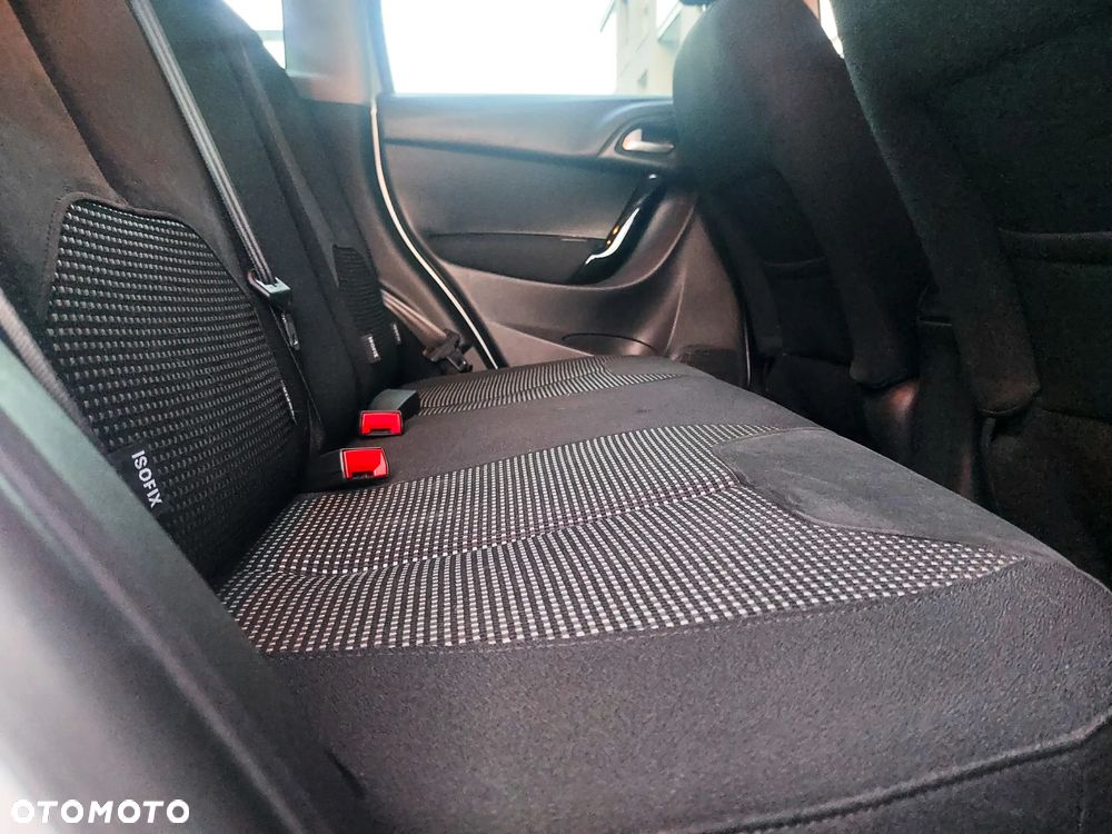 Citroën C3 1.2 PureTech Exclusive ETG - 29
