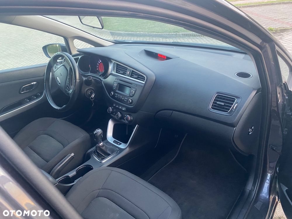 Kia Ceed 1.4 CVVT Attract - 10