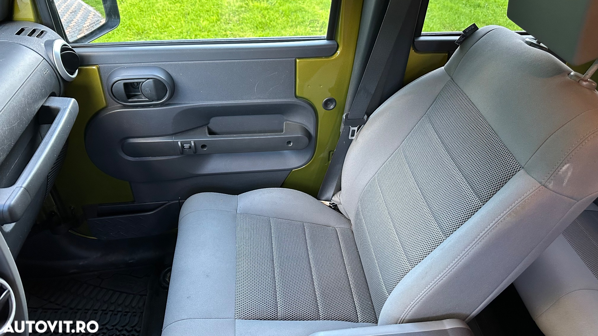 Jeep Wrangler Unlimited 2.8 CRD DPF Automatik Sahara - 32