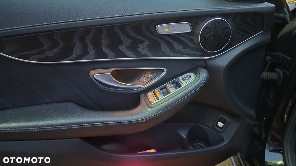 Mercedes-Benz Klasa C 250 (BlueTEC) d 4-Matic 7G-TRONIC - 7