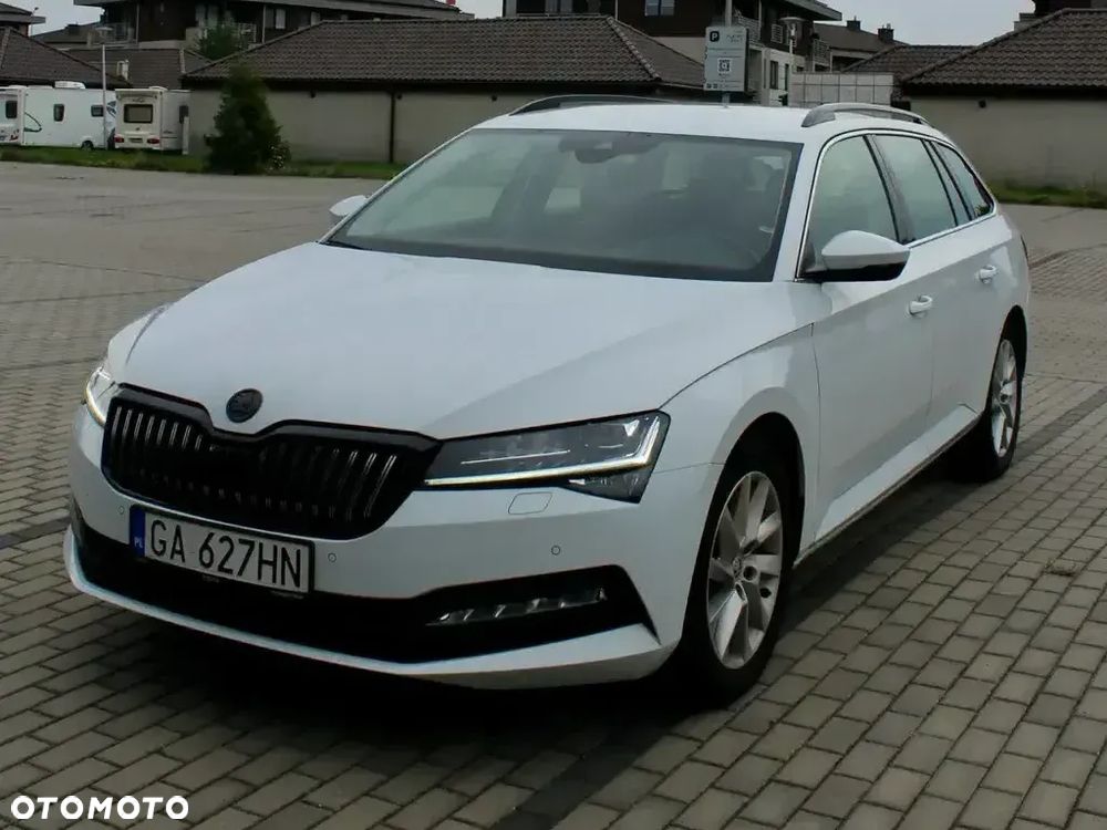Skoda Superb 2.0 TSI Ambition DSG - 1