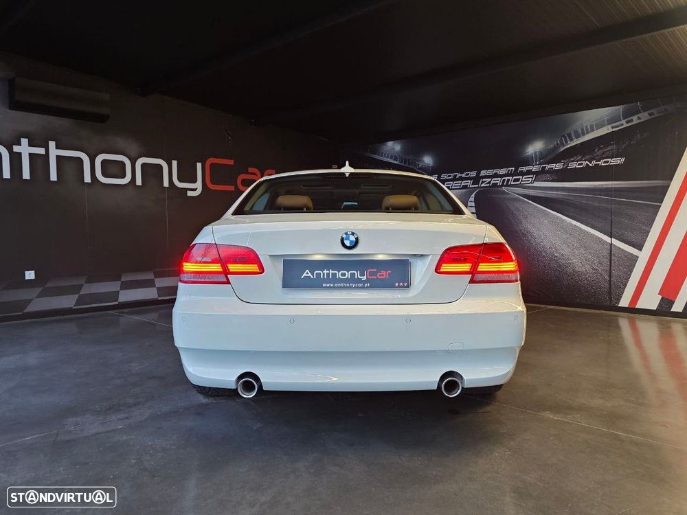 BMW 335 i xDrive Aut. Edition Exclusive - 11