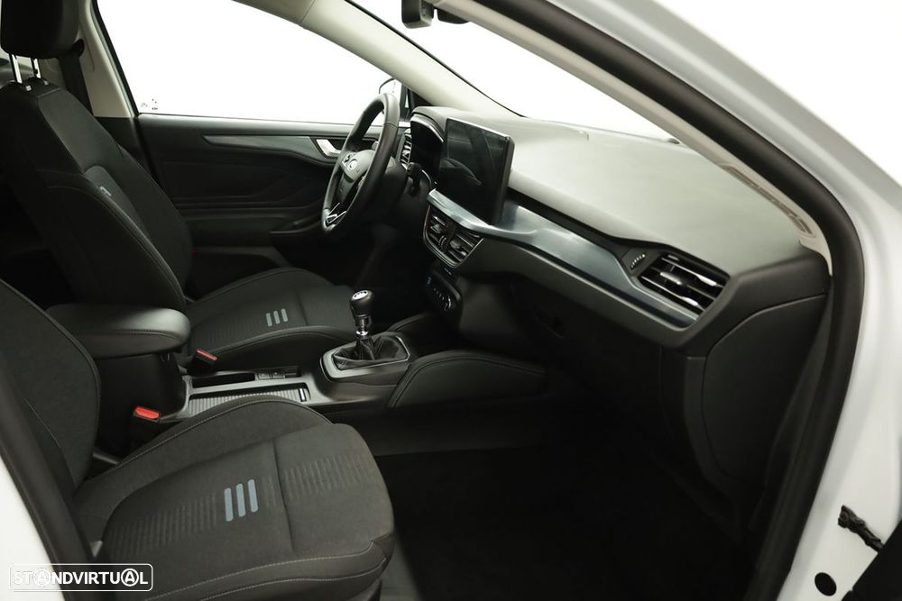 Ford Focus SW 1.0 EcoBoost MHEV Active X - 21