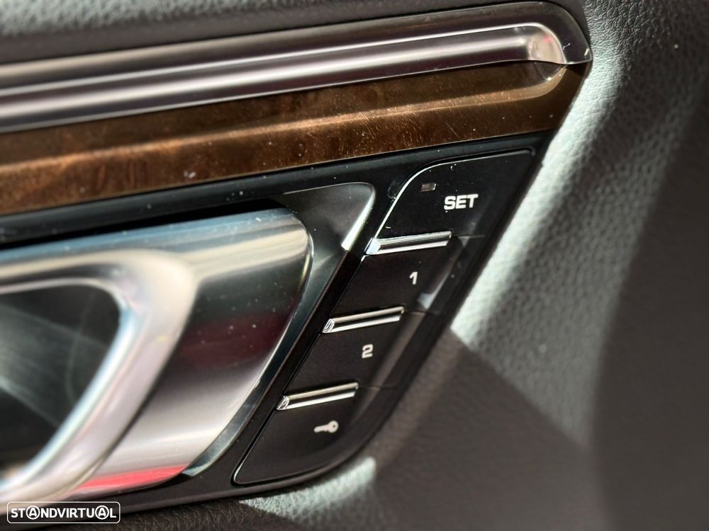 Porsche Macan S - 17