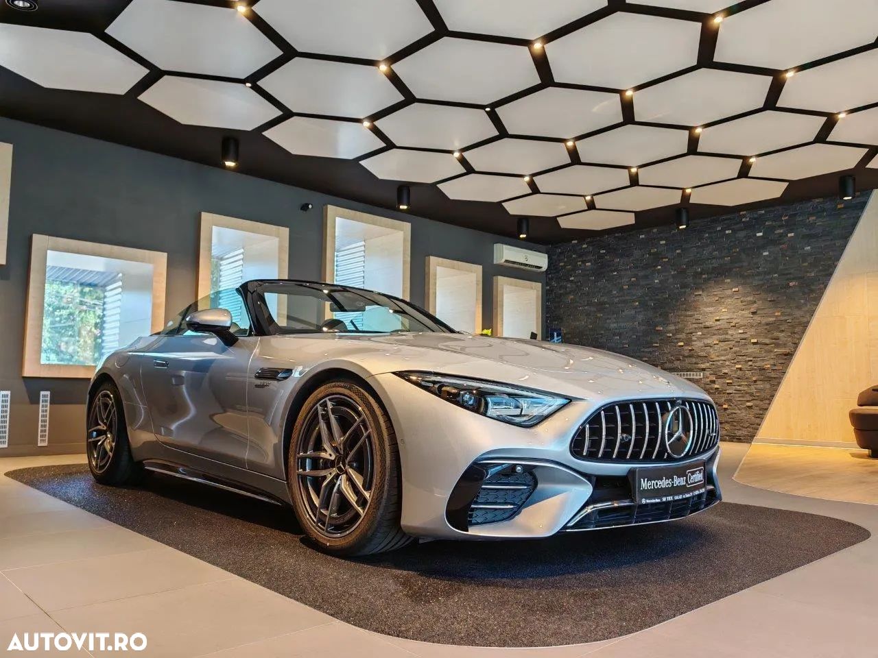Mercedes-Benz SL AMG 43 MHEV - 1