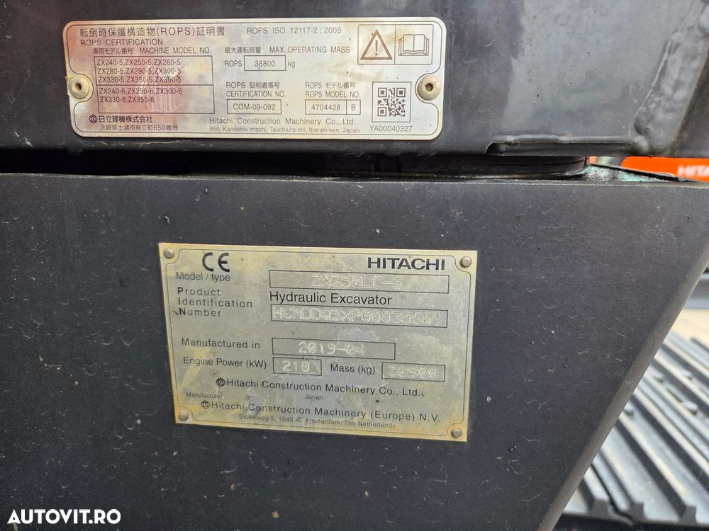 Hitachi BRATE LUNGI la 22m, cupa 1mc, 39 tone, HITACH ZX350LC-6, 2019, 7.452h, Consum mediu 21l/h, camera spate si laterale, Inst hydr pe brate, Cupa taluz, Lant 80% ok, Contragreutate, 284CP, posibilitate leasing, STARE FOARTE BUNA-PROMOTIE 179.900 EUR+Tva - 31