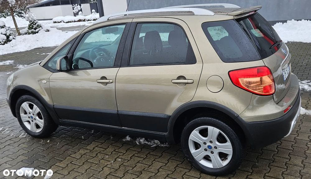 Fiat Sedici 1.6 16V 4x2 Emotion - 5