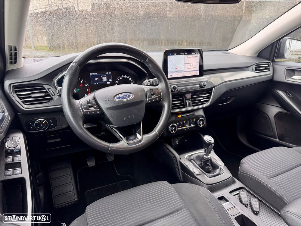 Ford Focus 1.0 EcoBoost Titanium - 16