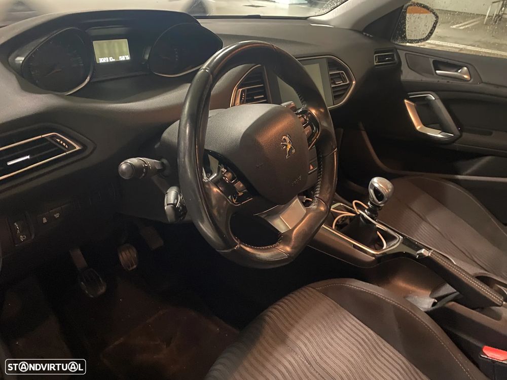 Peugeot 308 SW BlueHDi 120 Stop & Start Active - 9