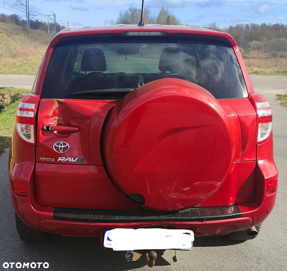 Toyota RAV4 2.0 VVT-i Premium - 8