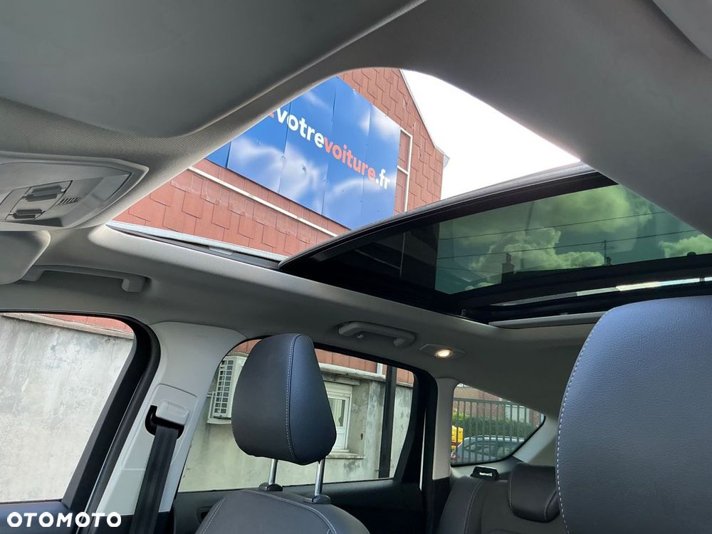 Ford Kuga 1.5 EcoBoost 2x4 Titanium - 8
