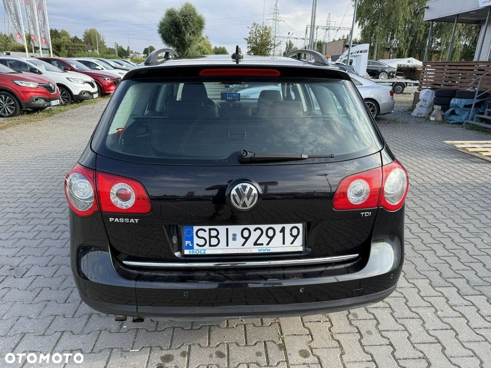 Volkswagen Passat Variant 1.9 TDI DPF Individual - 12