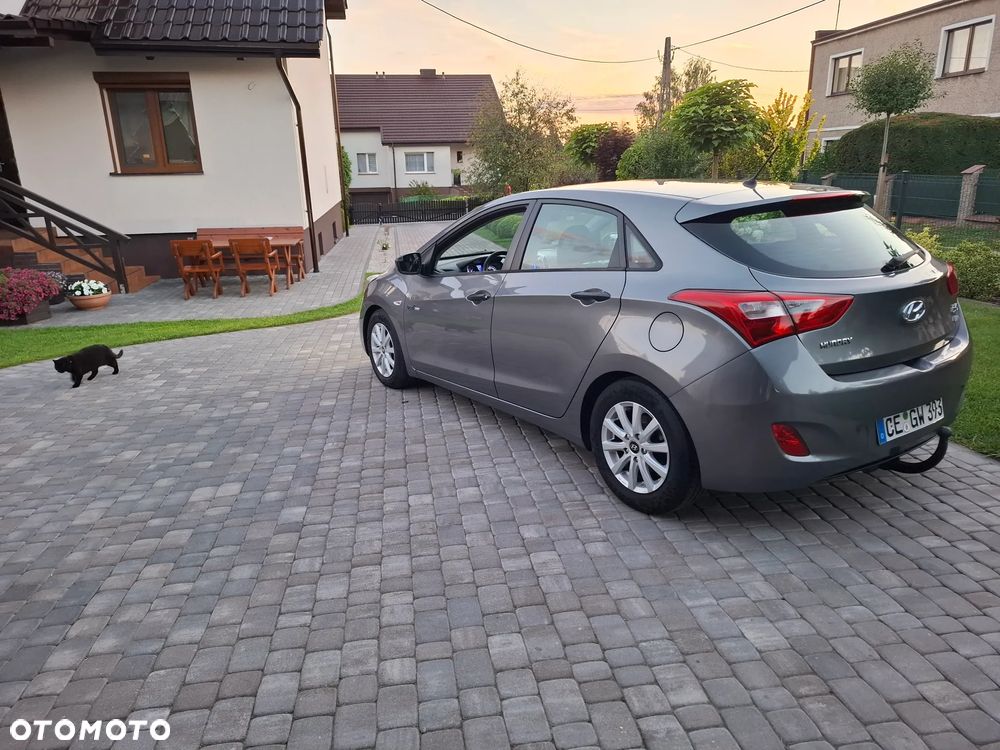 Hyundai i30 - 25