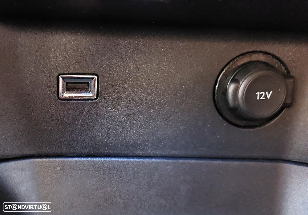 Peugeot 3008 1.5 BlueHDi Active - 34