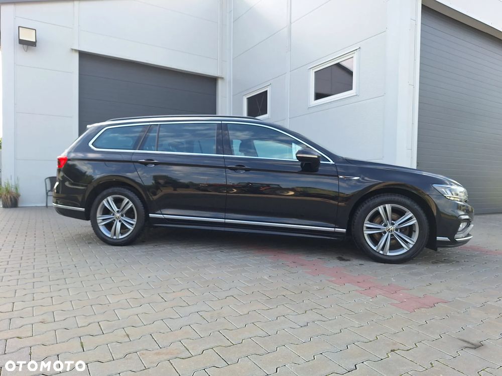 Volkswagen Passat - 8