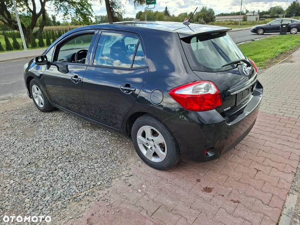 Toyota Auris 1.8 HSD Prestige - 2