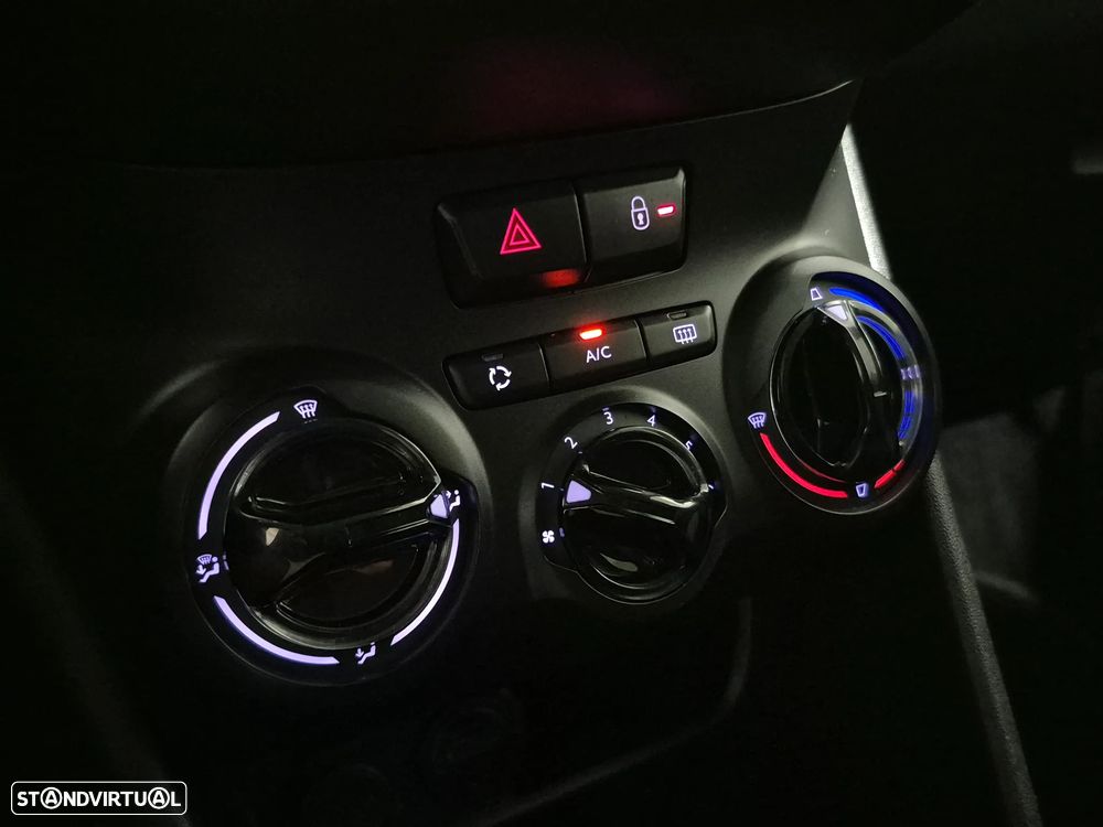 Peugeot 208 1.2 VTi Active - 11