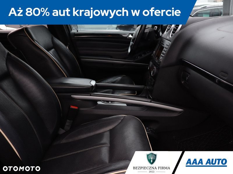 Mercedes-Benz ML - 10