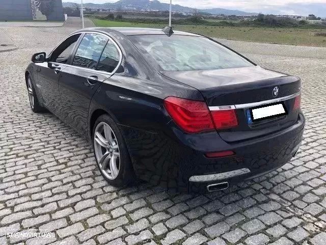 BMW 740 d Pack M - 18